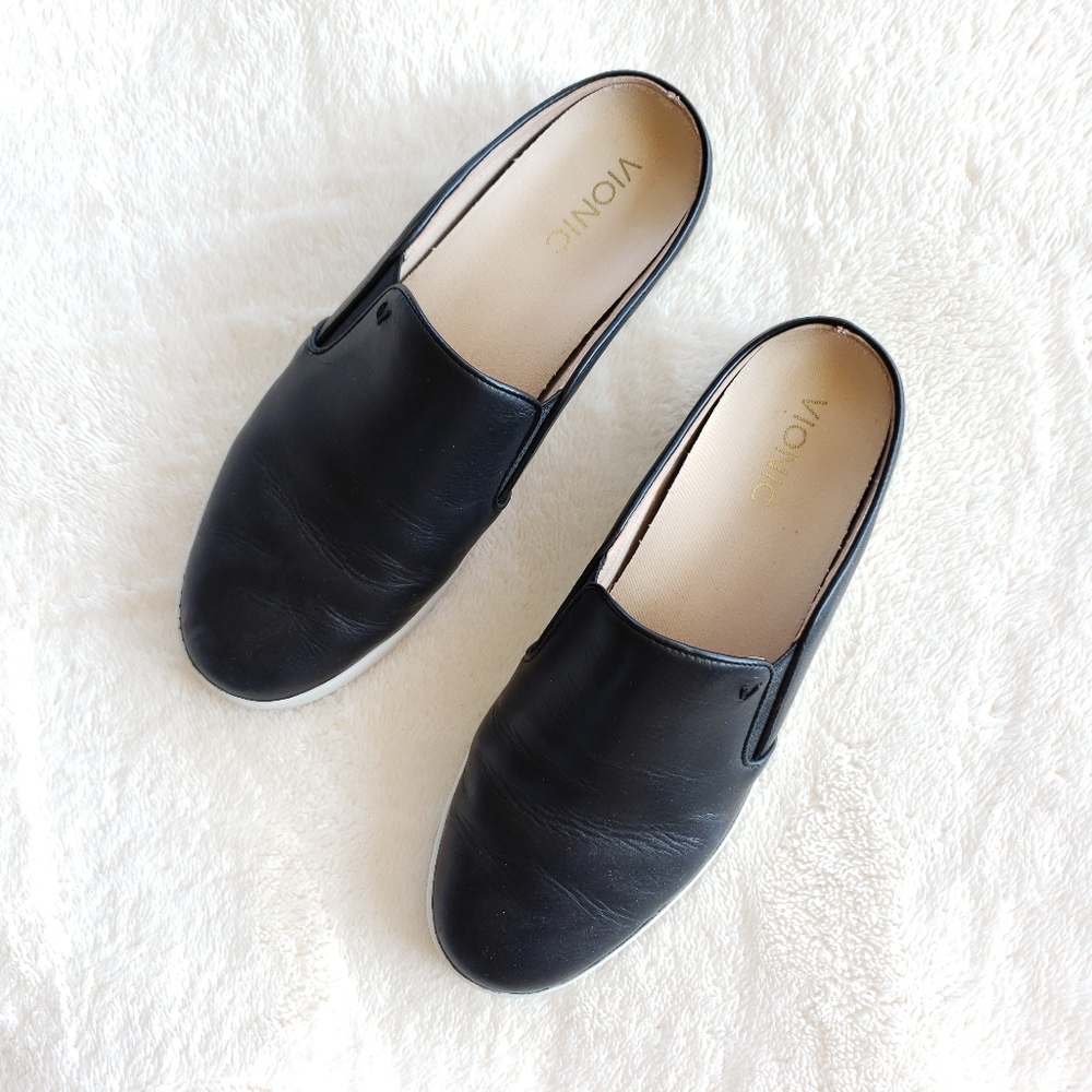 Vionic Splendid Dakota Slide On